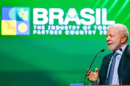 Na Alemanha, Lula defende pioneirismo de biocombustíveis brasileiros