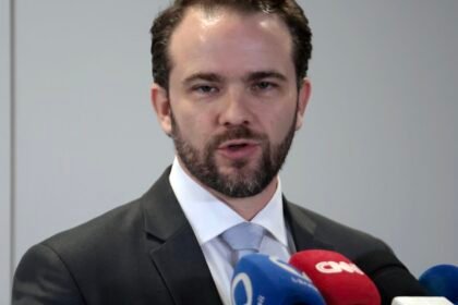 Novo Desenrola permitirá uso do FGTS para renegociação de dívidas