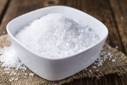 Imagem de um pote de sal