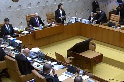 STF suspende julgamento sobre mandato-tampão para governo do Rio