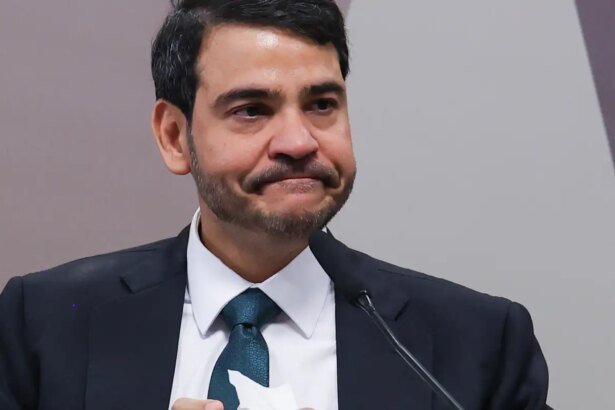 Senado rejeita indicação de Messias para STF