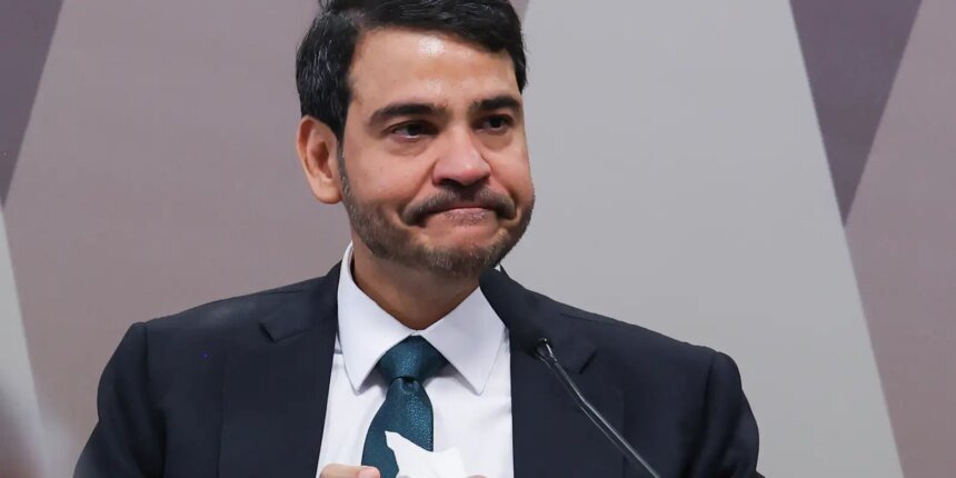 Senado rejeita indicação de Messias para STF