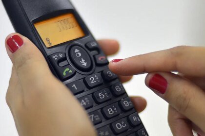 Serviço de telefonia fixa da operadora Oi é vendido por R$ 60 milhões