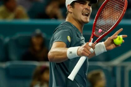 Tênis: João Fonseca avança para quartas de final em Monte Carlo