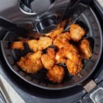 Preaquecer a air fryer e mexer os alimentos durante o preparo ajudam a deixar as receitas mais crocantes