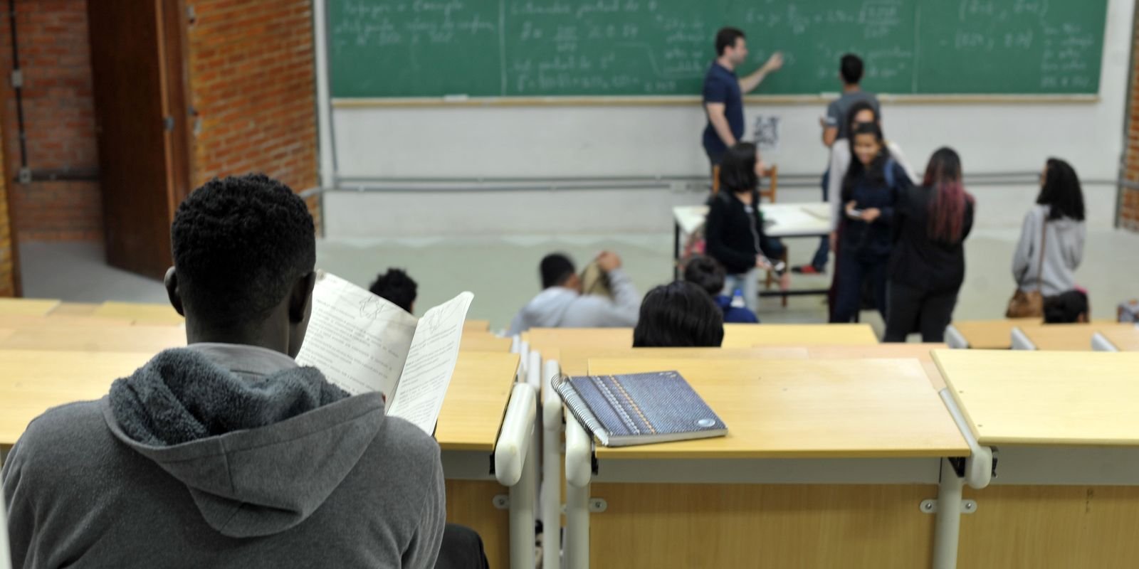 Aluno terá que pagar R$ 720 mil por ocupação indevida de cota racial