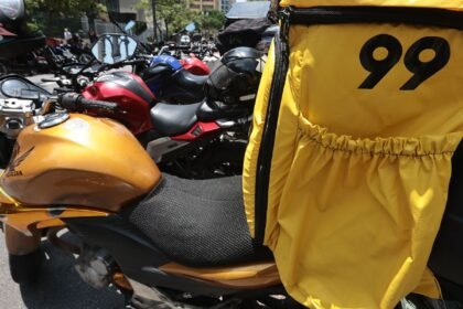 App 99 desenvolve tecnologia para monitorar motociclistas parceiros
