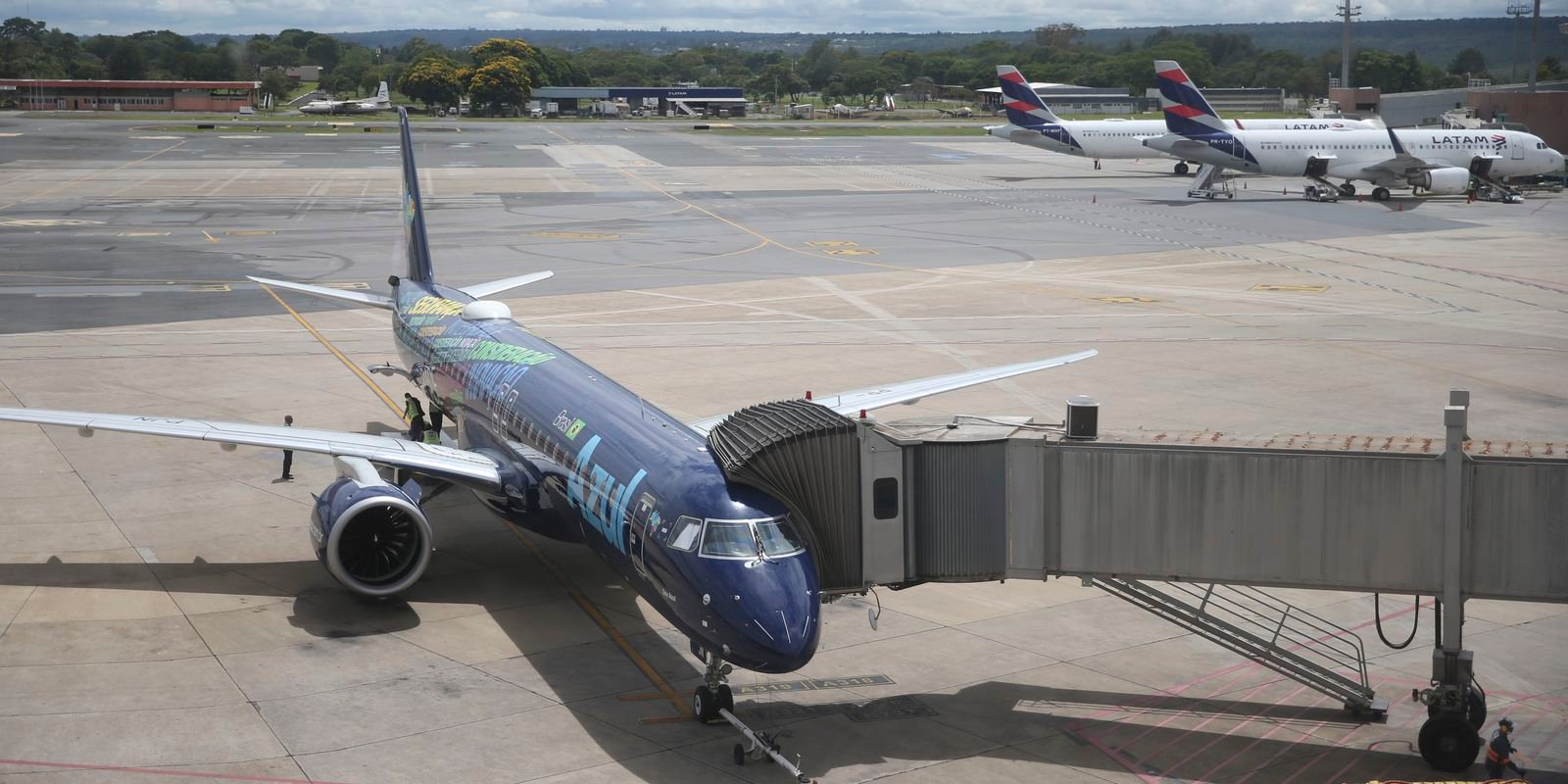 CMN regulamenta linha emergencial para auxílio a companhias aéreas