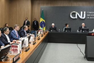 CNJ aprova contracheque único para juízes de todo país
