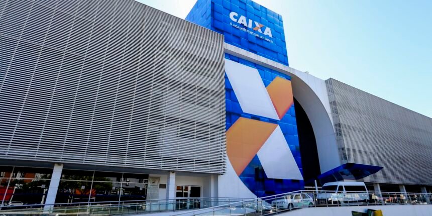 Caixa e BB liberam abono salarial para nascidos em maio e junho