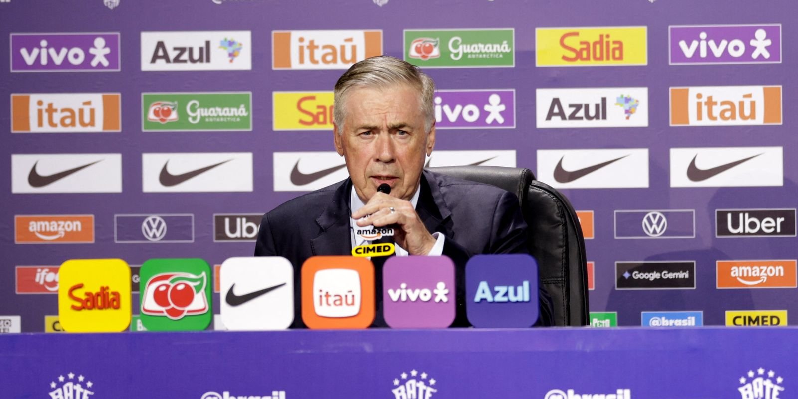 Carlo Ancelotti pede que torcida confie nos 26 convocados para a Copa
