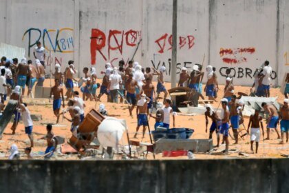 Classificar PCC e CV como terroristas não ajuda o Brasil, diz promotor