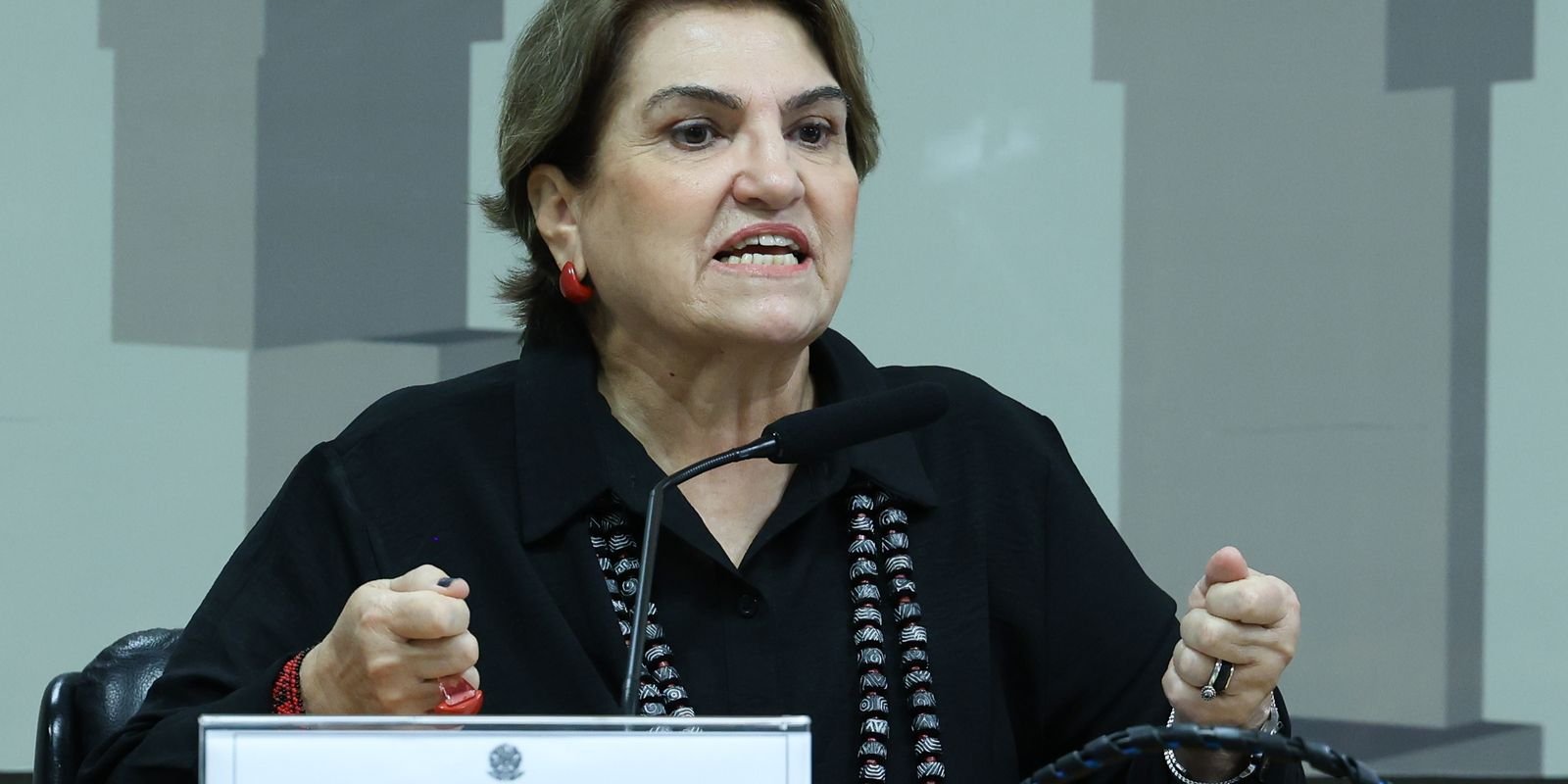 Com fim da escala 6x1, mulher tem mais acesso a trabalho, diz ministra