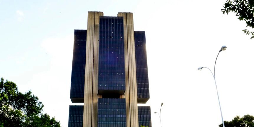 Copom adota cautela por tensões globais e expectativa da inflação