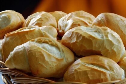Doce ou salgado: 6 receitas com pão francês para fazer em minutos