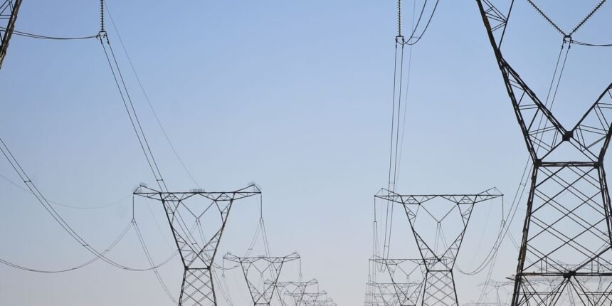 Governo amplia Luz para Todos na Amazônia Legal