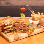 Hamburgueria lidera pedidos em app e conquista 19 mil pedidos em um mês