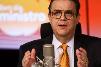 Ministro teme emenda que reduz INSS para compensar fim da escala 6x1