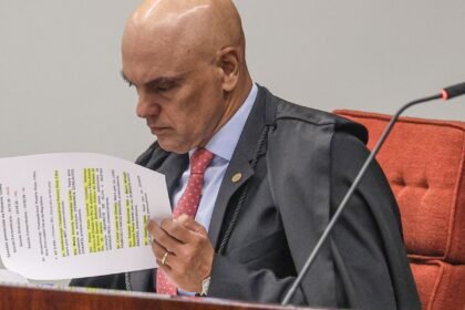 Moraes cobra ação do governo brasileiro para extradição de Zambelli