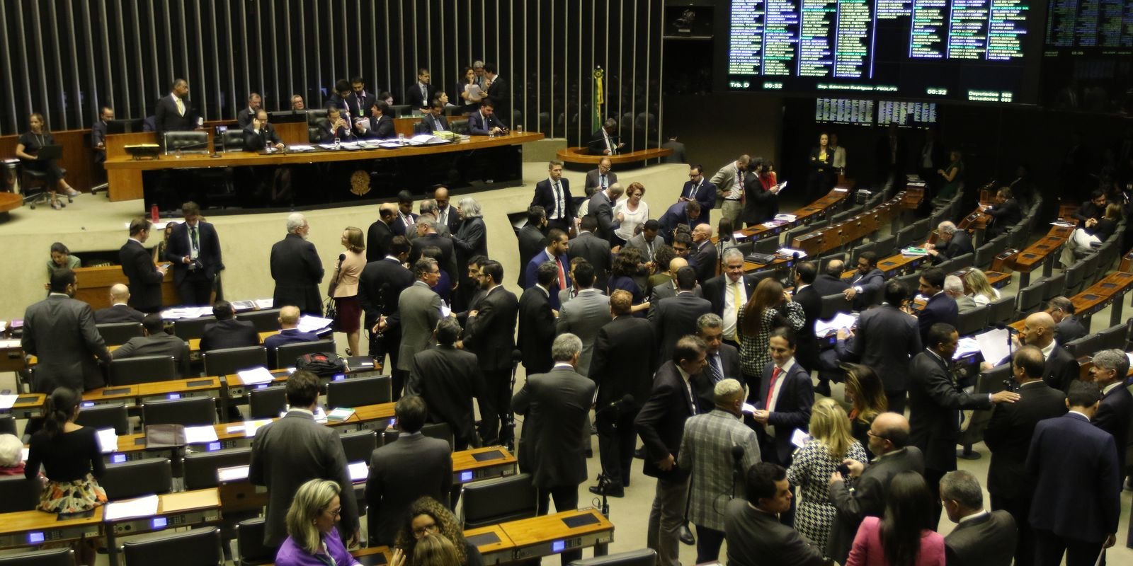 Municípios inadimplentes poderão receber recursos federais