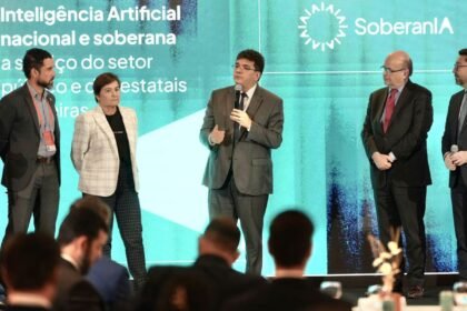 Novo programa de IA para serviço público inclui segurança e educação
