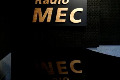 Rádio MEC transmite homenagem ao pianista Luiz de Moura Castro