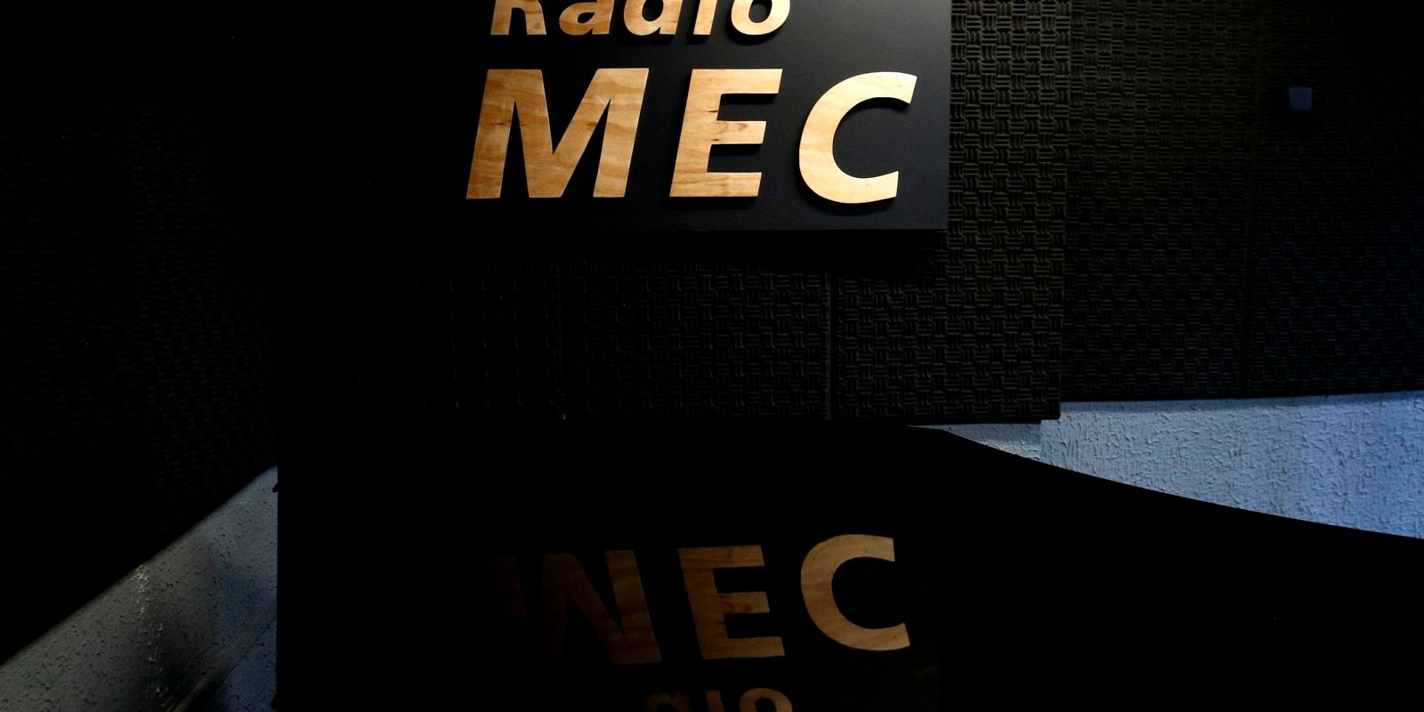 Rádio MEC transmite homenagem ao pianista Luiz de Moura Castro