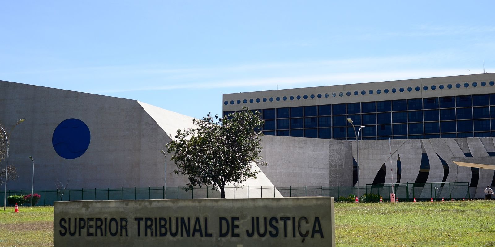 STJ abre investigação por uso de IA para fraudar processos