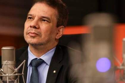 "Vamos tirar de presídio a marca de escritório do crime”, diz ministro