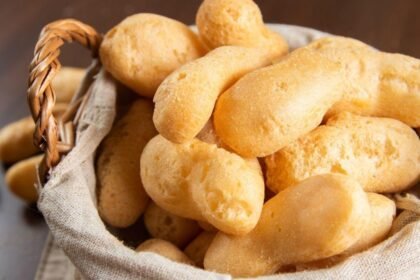 Do biscoito de polvilho à chipa, o ingrediente rende receitas práticas para qualquer hora do dia