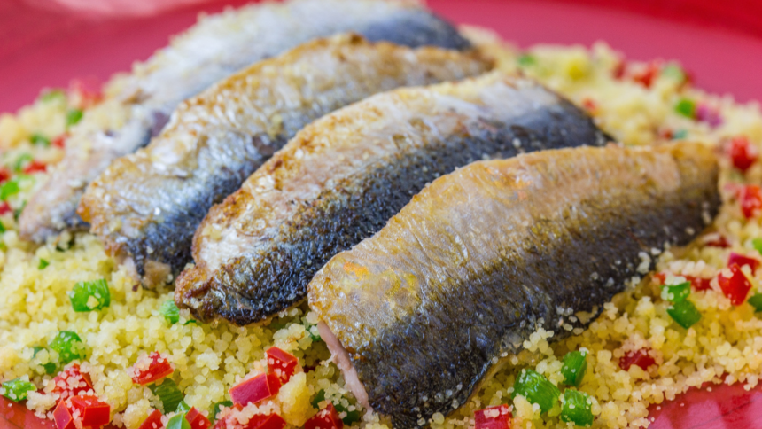 Atum e sardinha são fontes de proteína e ômega-3, mas apresentam diferenças importantes na composição nutricional