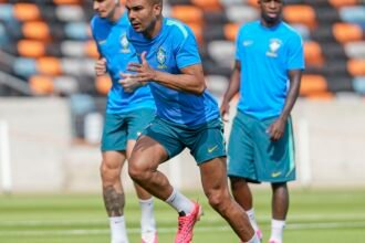 Brasil fecha preparação para duelo contra Japão, 1º mata-mata da Copa