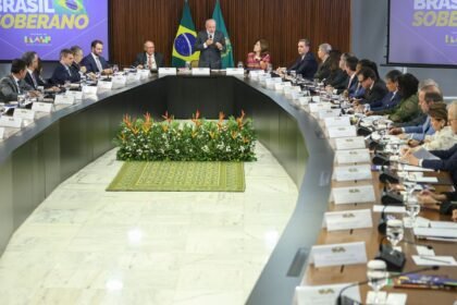 Brasil vai buscar novos parceiros para dimunuir impactos comerciais