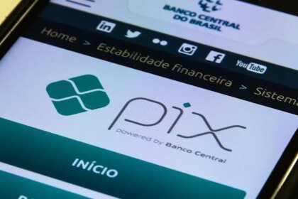 EUA atacam Pix para favorecer empresas de pagamentos estadunidenses