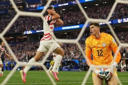 EUA estreia na Copa do Mundo com goleada sobre o Paraguai: 4x1