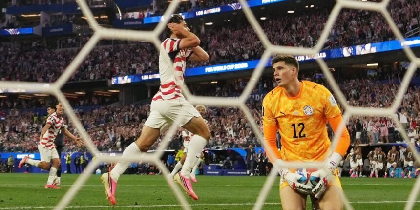 EUA estreia na Copa do Mundo com goleada sobre o Paraguai: 4x1