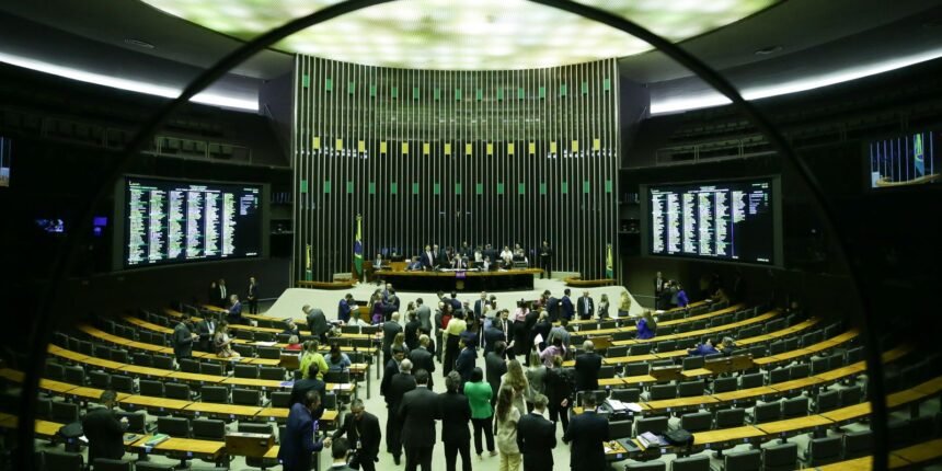 Entenda os próximos passos do projeto para reduzir a maioridade penal