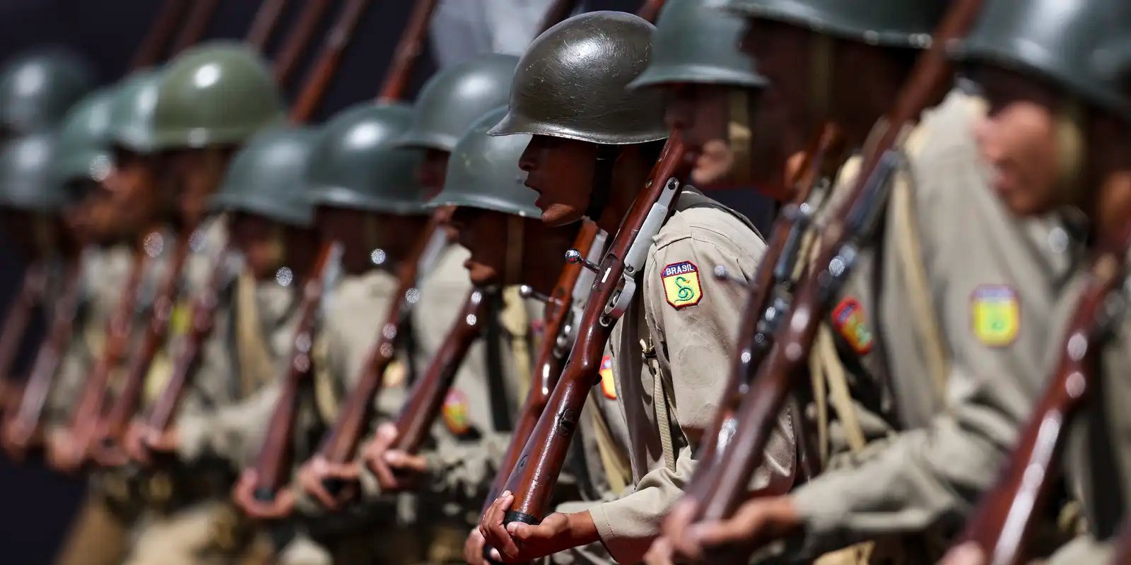 Exército mantém patrulha de fronteiras mesmo com bloqueio do orçamento