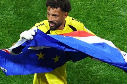Goleiro Vozinha torce por novo contrato: "lugar onde possa ser feliz"