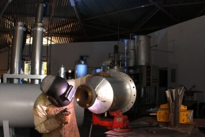 Indústria cresce 0,7% em abril, quarto mês seguido de avanço