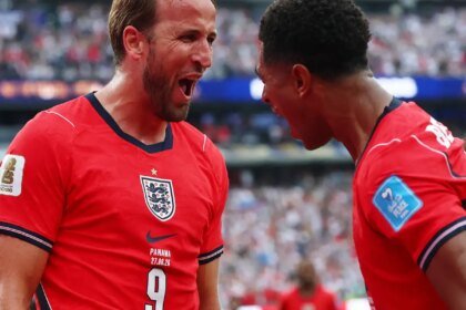Inglaterra sobra no 2º tempo, vence Panamá e avança em 1º no Grupo  L