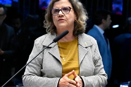 Lula anuncia Teresa Leitão como nova liderança do governo no Senado