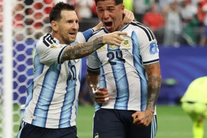 Messi se isola na artilharia das Copas e Argentina vai ao mata-mata