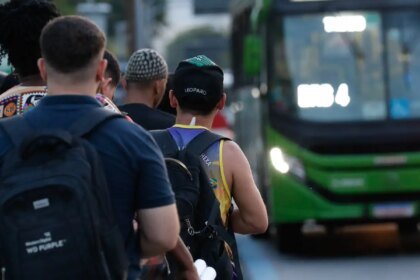 Motoristas de ônibus  do Rio iniciam greve nesta segunda-feira
