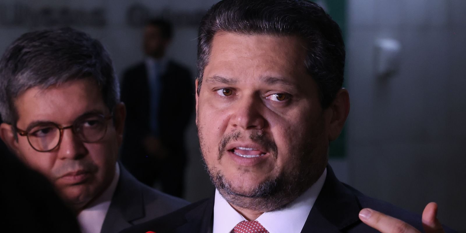 PEC de aposentadoria de agentes deve ser votada até 15 de julho
