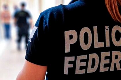 PF apreende celulares para coibir violência infantojuvenil na internet