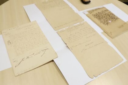 PF restitui documentos imperiais brasileiros ao Arquivo Nacional