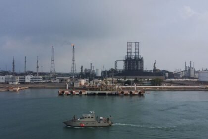 Petrobras fecha acordo para exploração de petróleo no Golfo do México