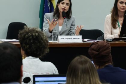 Proposta que criminaliza misoginia avança na Câmarados Deputados