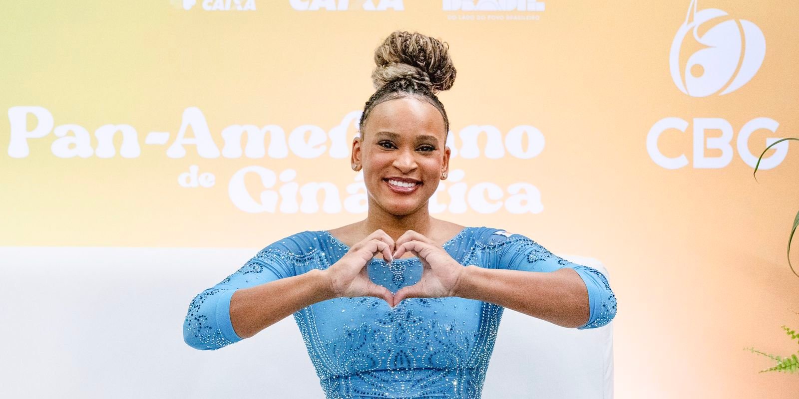 Rebeca Andrade volta com ouro no Pan de ginástica artística